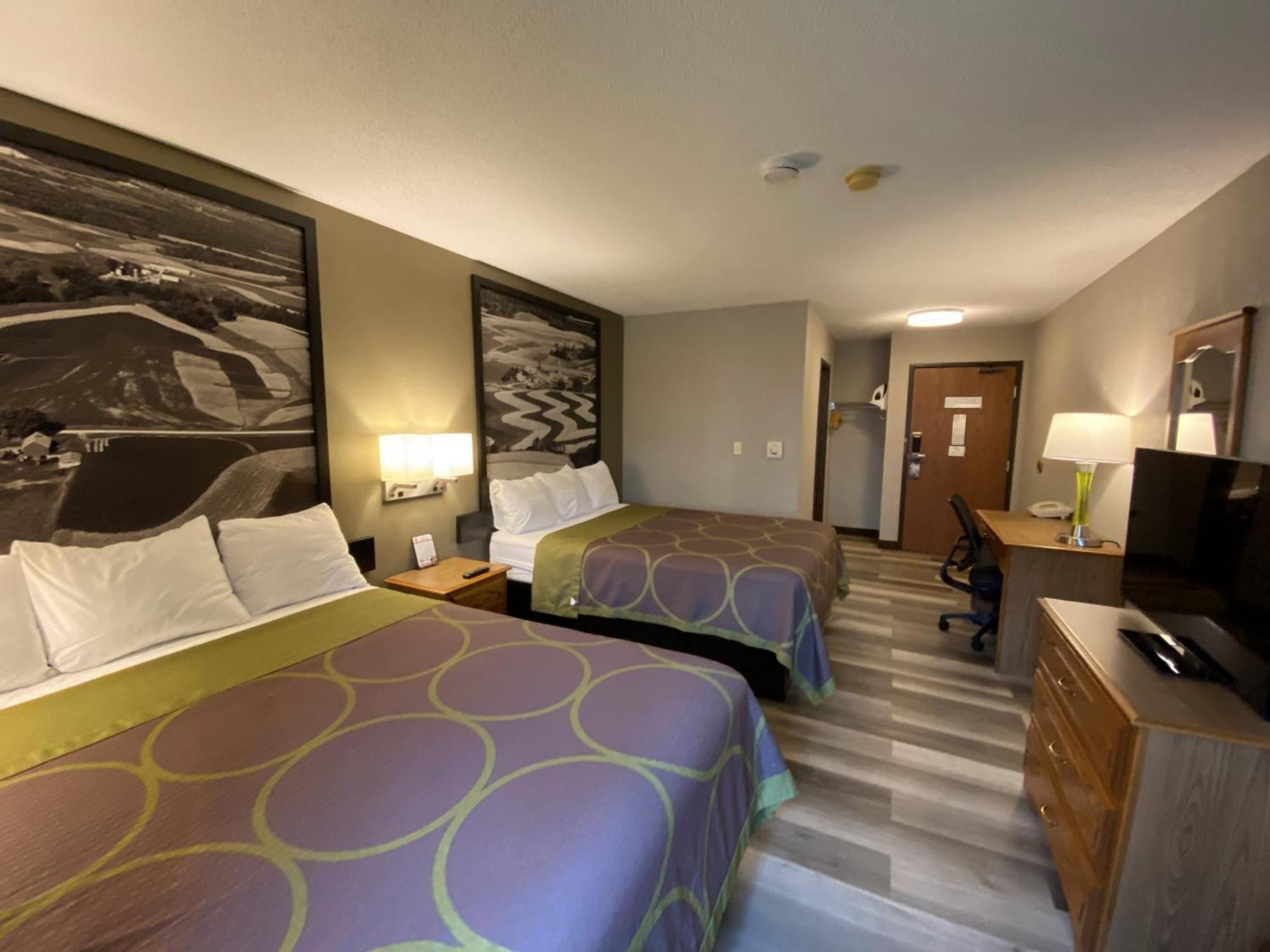 Super 8 By Wyndham Green Bay Near Stadium Extérieur photo